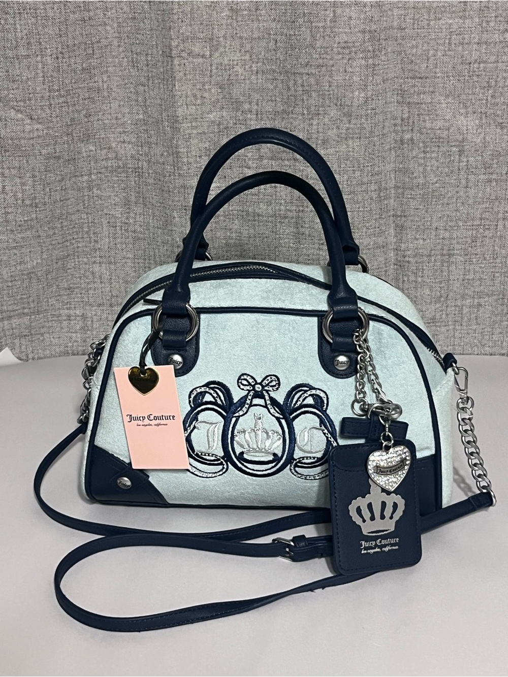 JUICY Couture Lovers Club Bowler Bag
Style 11JCD1SMX-TCT Pastel TURQ Wallet